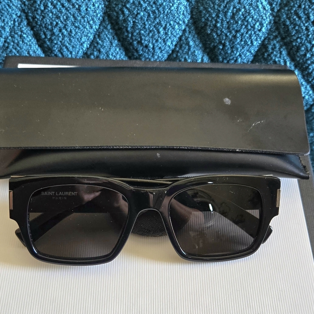 Yves Saint Laurent Unisex(Men's) Sunglasses SL 617 001